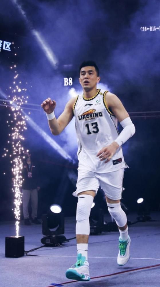 老师她亲自教我做爰